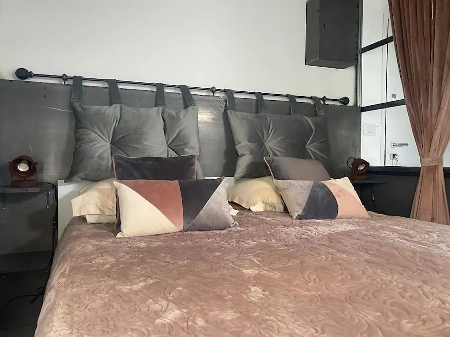 Industrial Cozy Loft Apartman Milánó
